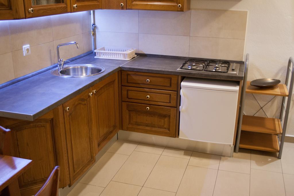 Carla Studio Apartment Загреб Стая снимка